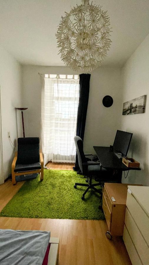 Gemutliche, Zentralgelegene Wohnung Karlsruhe Buitenkant foto